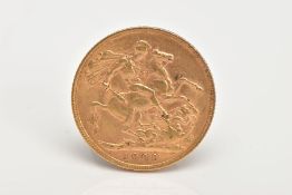 AN EARLY 20TH CENTURY FULL SOVEREIGN, depicting Edward VII and George and the dragon to the reverse,