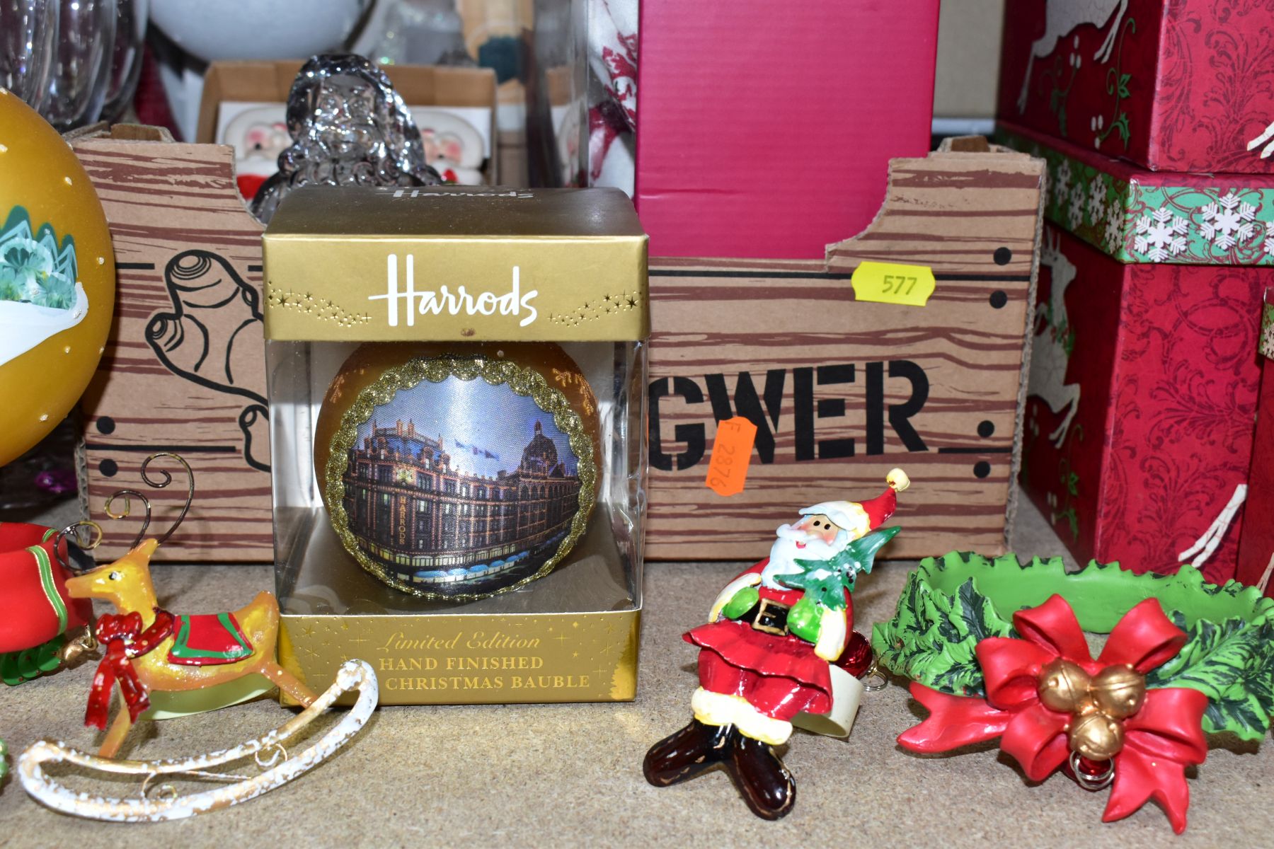 TWO BOXES AND LOOSE CHRISTMAS ORNAMENTS, to include a boxed Harrods limited edition Christmas - Image 4 of 8