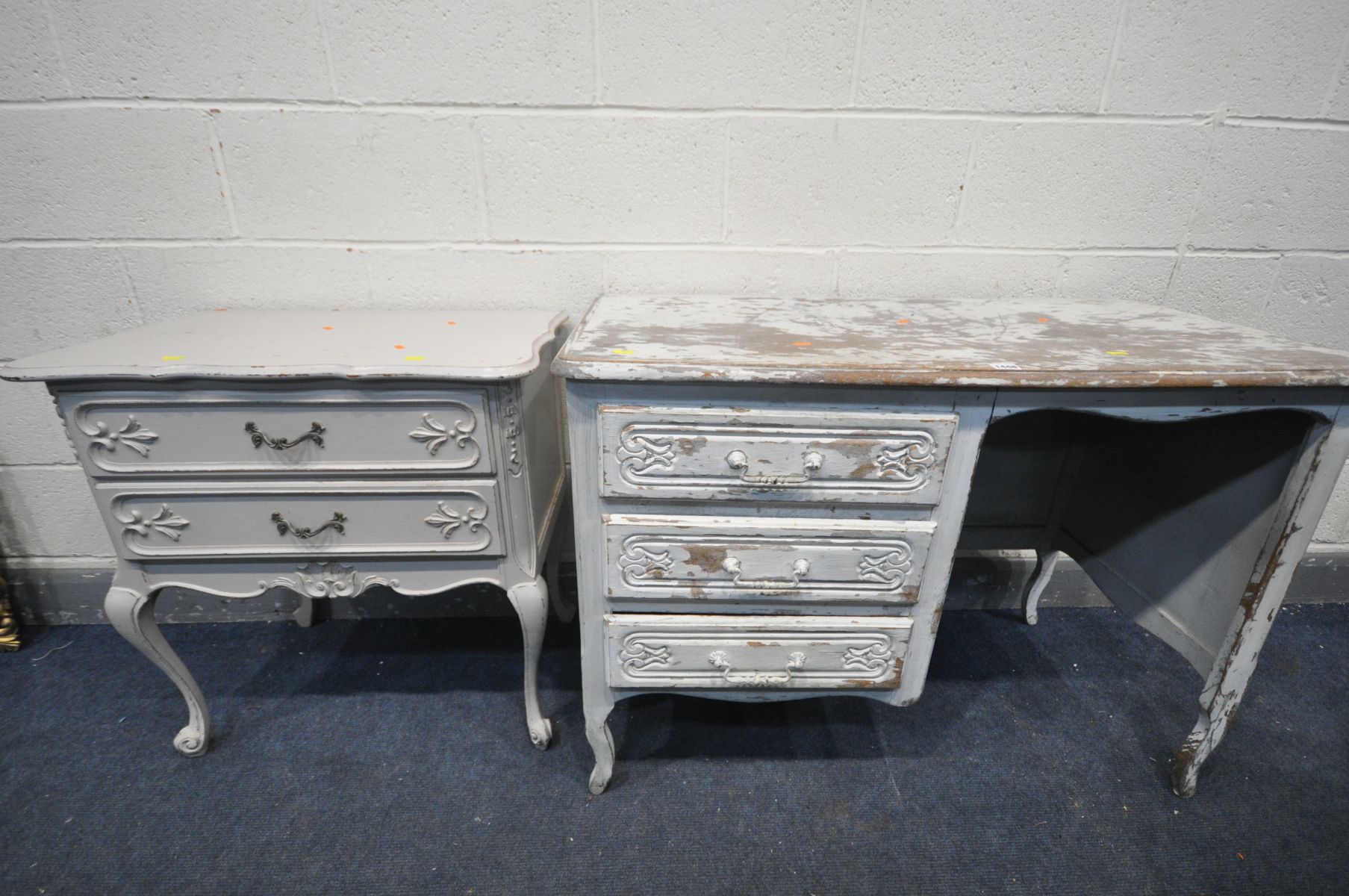 A FRENCH PAINTED DRESSING TABLE, with three drawers, width 104cm x depth 52cm x height 76cm (