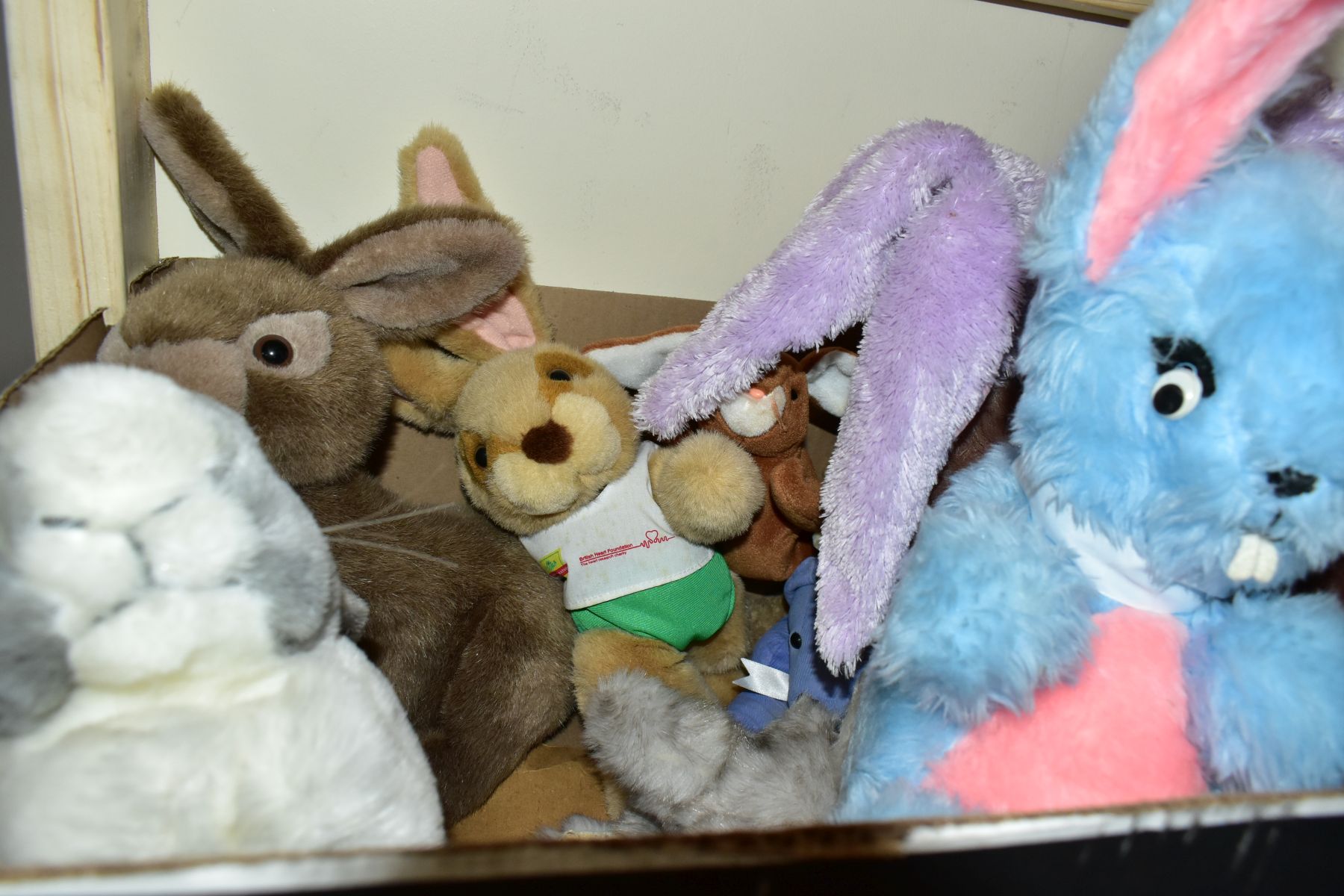 TWO BOXES AND LOOSE BEATRIX POTTER'S PETER RABBIT CERAMICS, SOFT TOYS, VHS CASSETTES, BOOKS, OTHER - Image 5 of 5