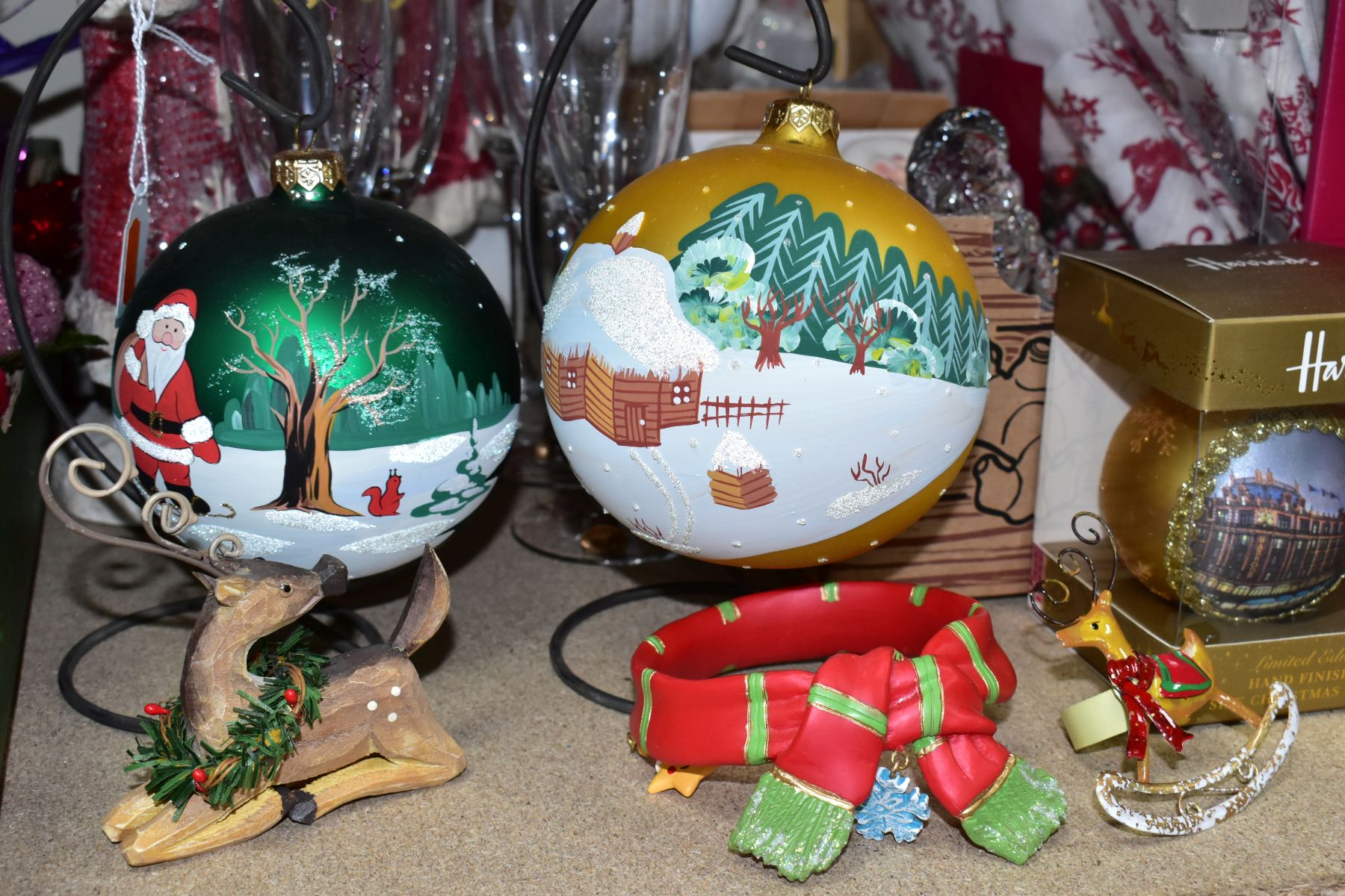 TWO BOXES AND LOOSE CHRISTMAS ORNAMENTS, to include a boxed Harrods limited edition Christmas - Image 3 of 8