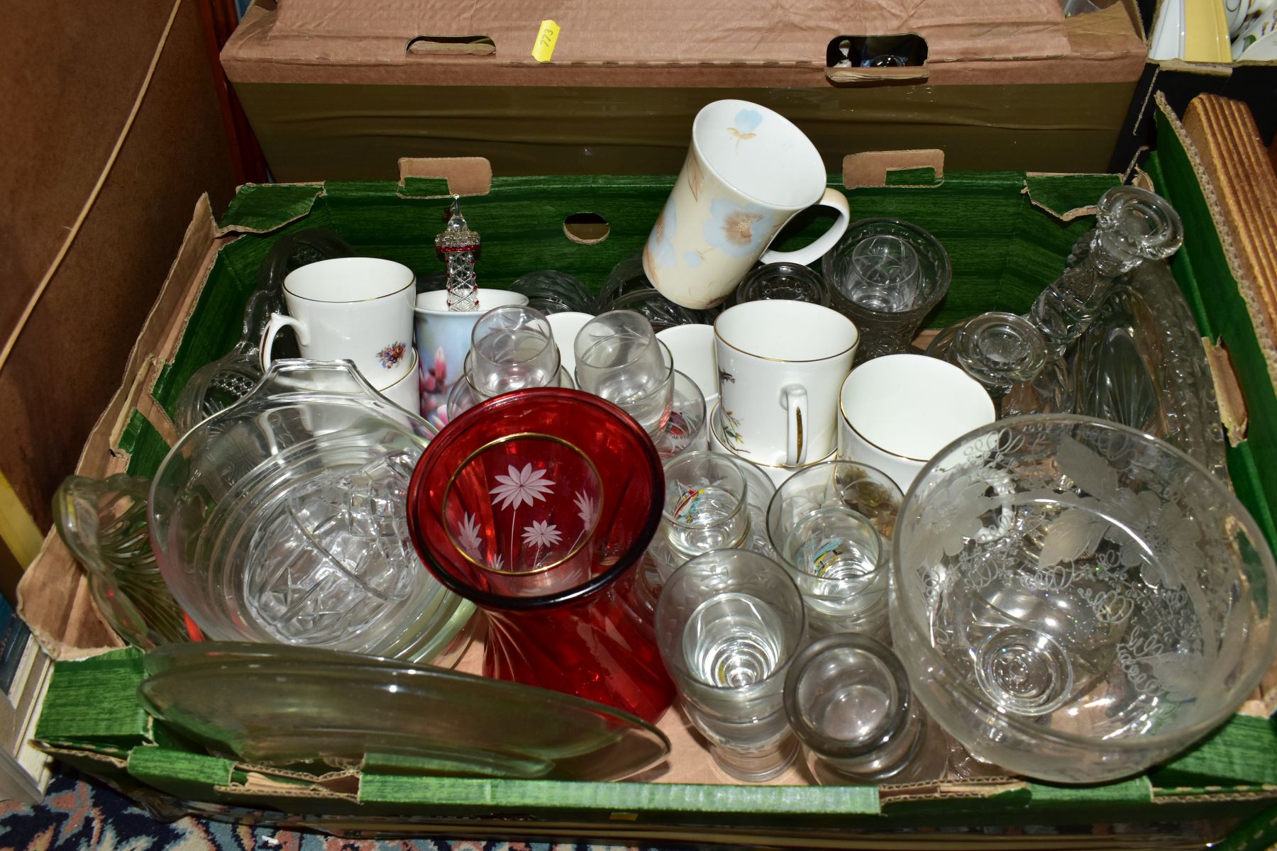 FOUR BOXES AND LOOSE CERAMICS, GLASS WARES, PICTURES AND SUNDRY ITEMS, to include an eighteen - Image 17 of 18