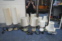 FOUR VARIOUS WALL MIRRORS and six various table lamps (11)