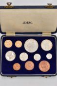 A SUID-AFRICA QUEEN ELIZABETH 1953 YEAR SET CONTAINING 11 COINS, to Include £1 gold coin £1/2 gold