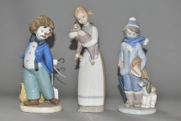 TWO LLADRO DAISA FIGURES AND A NAO FIGURE, comprising Winter, No.5220, sculpted by Juan Huerta,