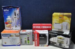 A SELECTION OF KITCHEN ELECTRICALS to include two George Foreman grills, Breville blend active