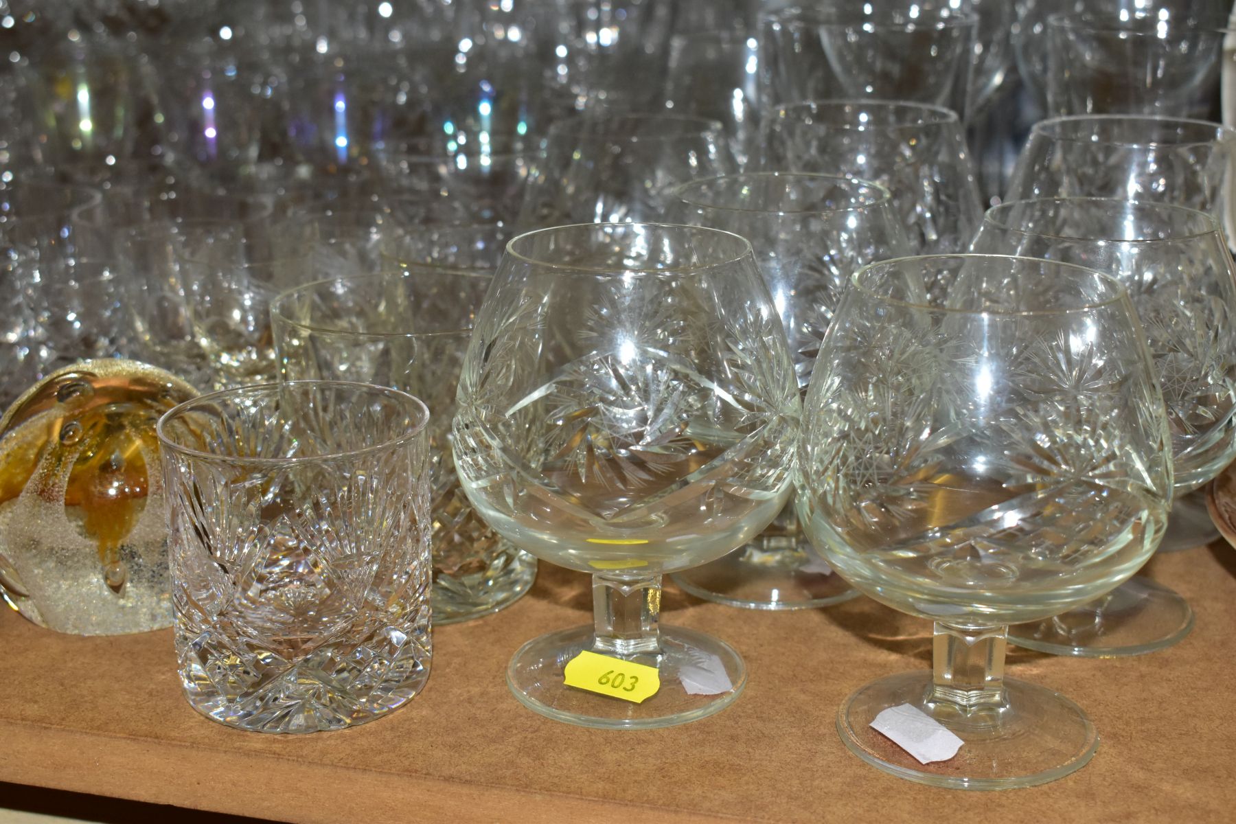 A QUANTITY OF CUT CRYSTAL AND OTHER GLASSWARES, to include a boxed Dublin Crystal oval dish, a - Image 2 of 10
