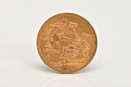 AN EARLY 20TH CENTURY FULL SOVEREIGN, depicting King George V, with George and the dragon to the