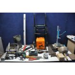 A SELECTION OF TOOLS to include a pair of Muckmaster boots size 9, Black and Decker drill press