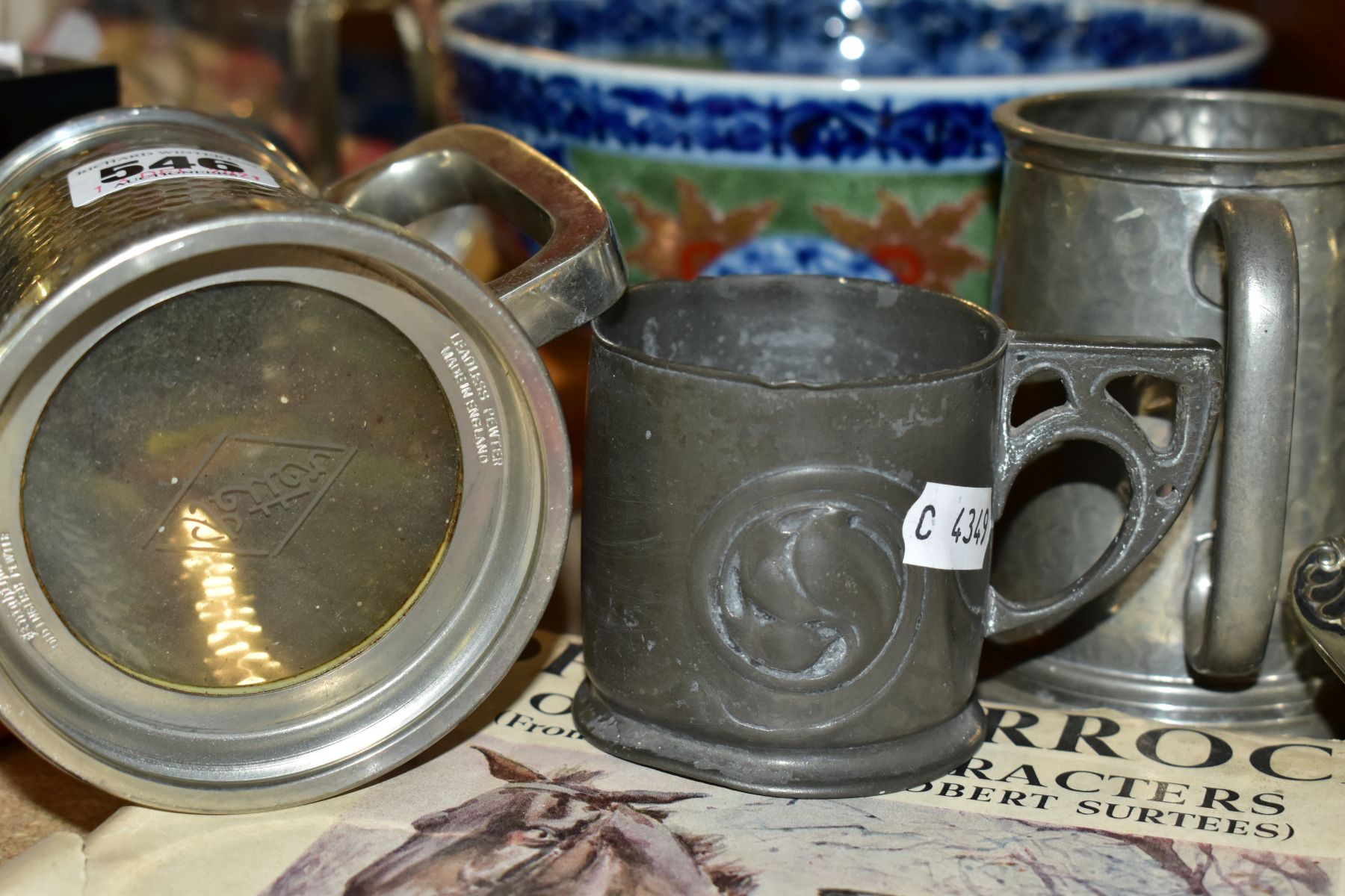 A GROUP OF METALWARE, TREEN, CERAMICS, GLASS TANKARD, ETC, including a Tudric pewter mug, no.0358, - Image 9 of 9