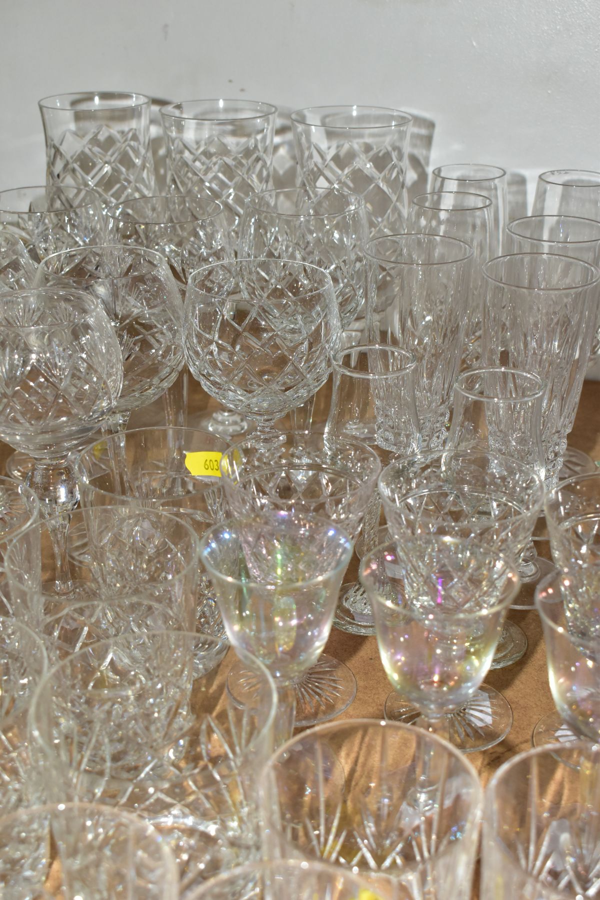 A QUANTITY OF CUT CRYSTAL AND OTHER GLASSWARES, to include a boxed Dublin Crystal oval dish, a - Image 10 of 10