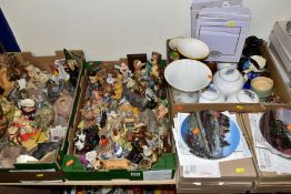 FOUR BOXES AND LOOSE CERAMIC ORNAMENTS, THIMBLES, COLLECTORS PLATES ETC, to include seventeen
