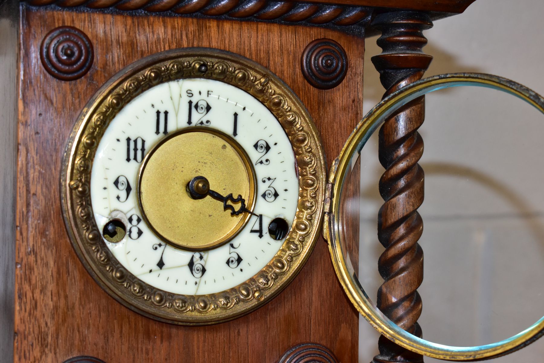 TWO EARLY 20TH CENTURY MANTLE CLOCKS, one marked The United Clock Co Limited Birmingham, with Arabic - Image 3 of 15