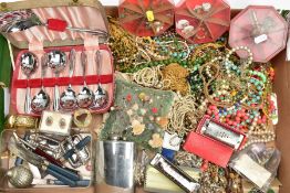 A BOX OF ASSORTED ITEMS, to include a white metal pendant and ring, both stamped sterling, two