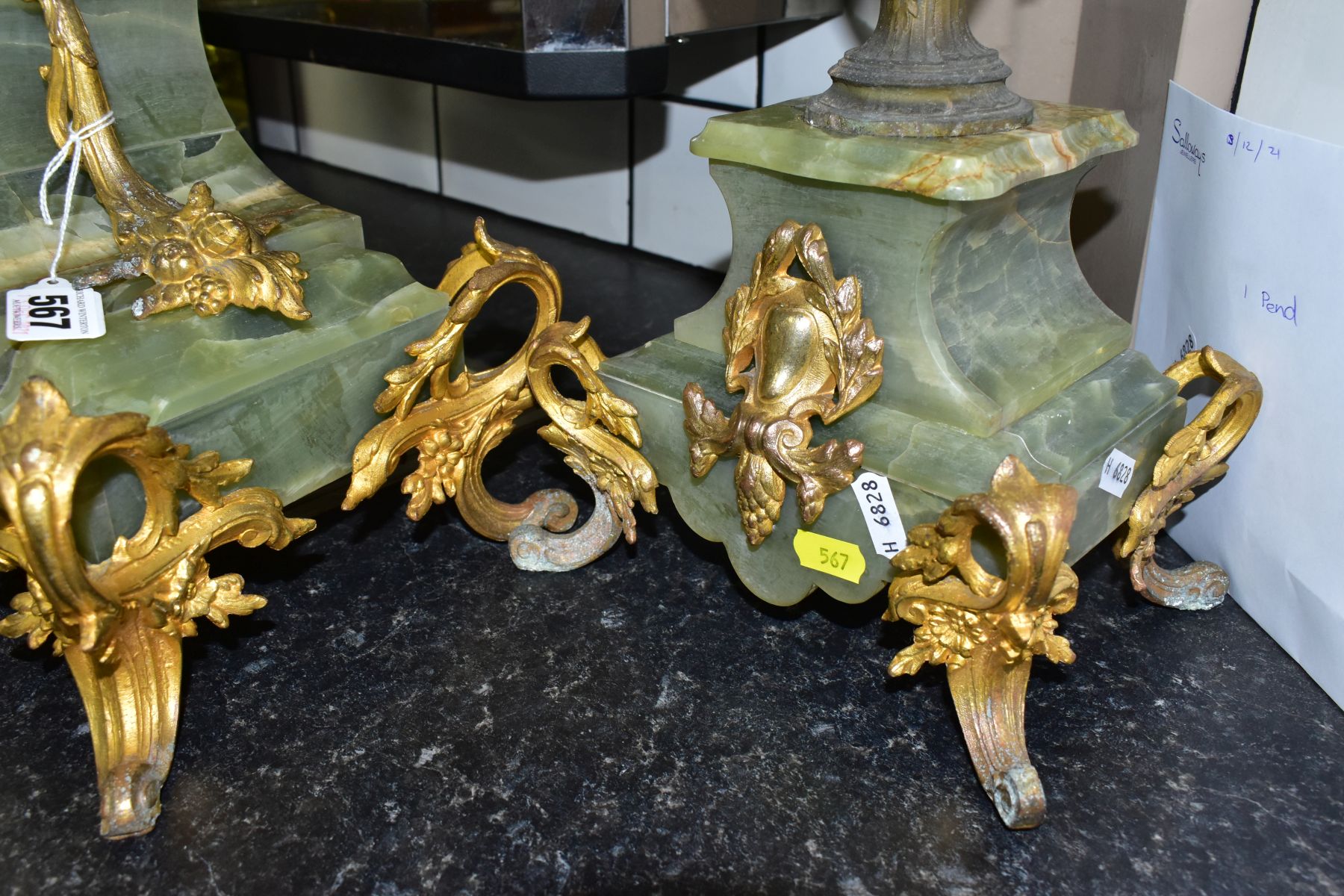 A LATE 19TH CENTURY GREEN ONYX, BRONZED SPELTER AND GILT METAL CLOCK GARNITURE, the clock with - Image 16 of 20