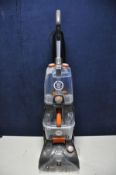 A VAX CWGRVO11 carpet cleaner (PAT pass and working)