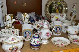 DECORATIVE CERAMICS AND GIFTWARES ETC, to include Royal Crown Derby 'Derby Posies' trinket dishes,