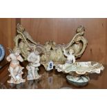 FOUR PIECES OF LATE 19TH / EARLY 20TH CENTURY CONTINENTAL PORCELAIN, comprising a shell shaped