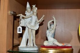 A LLADRO FIGURE 'CARNIVAL COUPLE', no.4882, sculpted by S. Furio, issued 1974, missing mask from