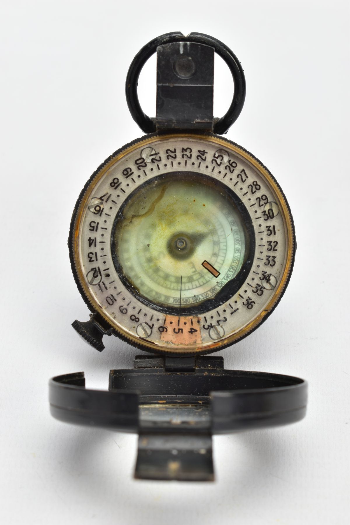 A MILITARY COMPASS, black compass, stamped T.G.C2 Ltd London number 234303, dated 1943 MK III - Image 4 of 7