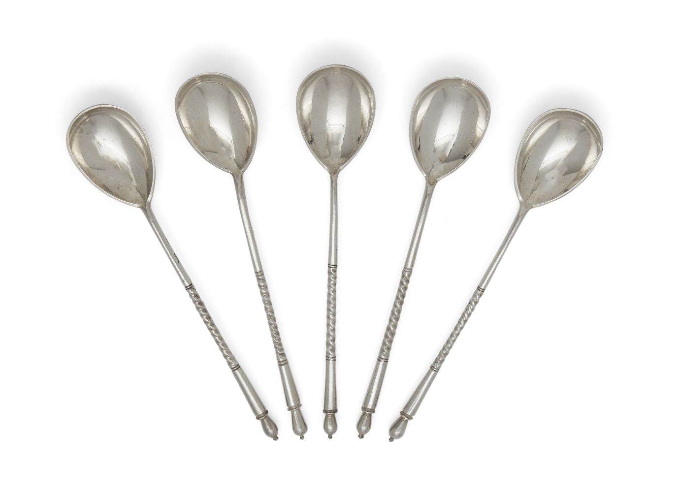 Five Russian 84 silver and niello teaspoons, Moscow, c.1899, unknown assay master with Cyrillic