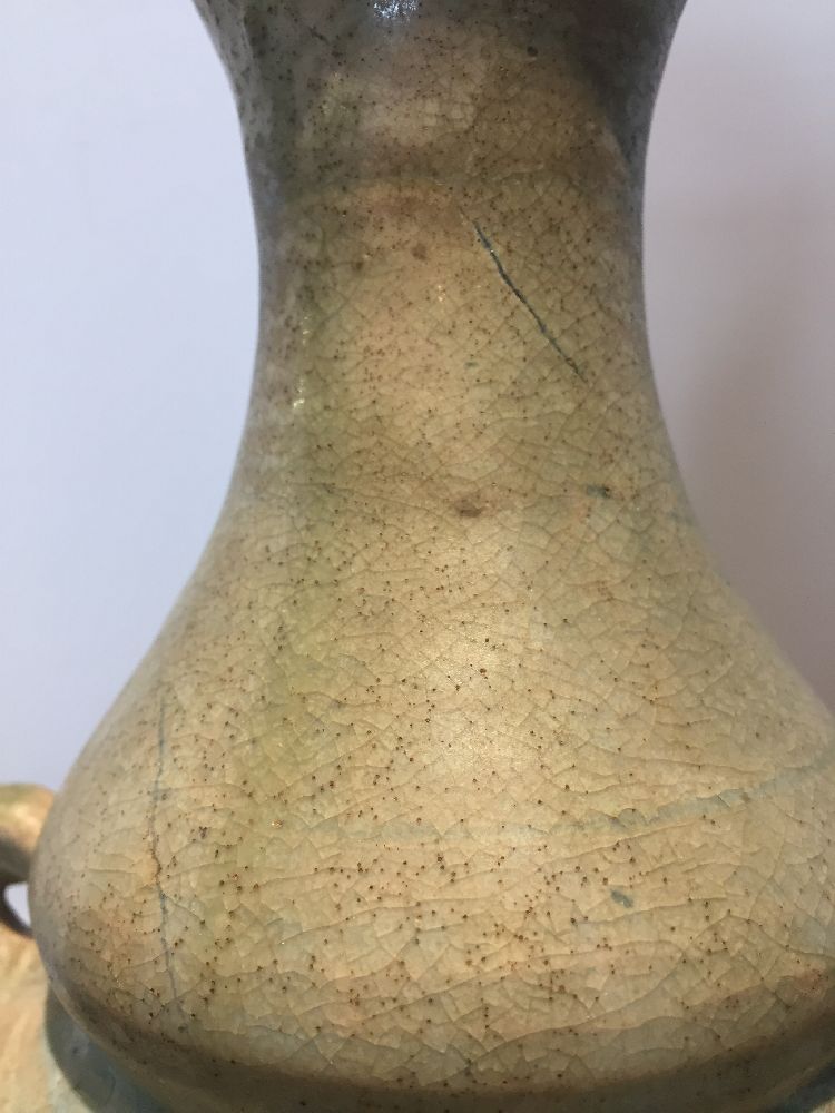 A Thai Sawankhalok pottery flask, 15th/16th century, with two lug handles and incised hatched - Image 10 of 12