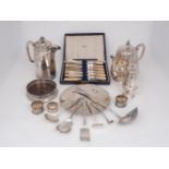 A group of small silver and silver plated items comprising: a thread pattern American silver mustard