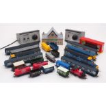 Hornby 00 Gauge Train Set accessories, to include; A Clipper power unit, a R.C.I R965 Rectifier