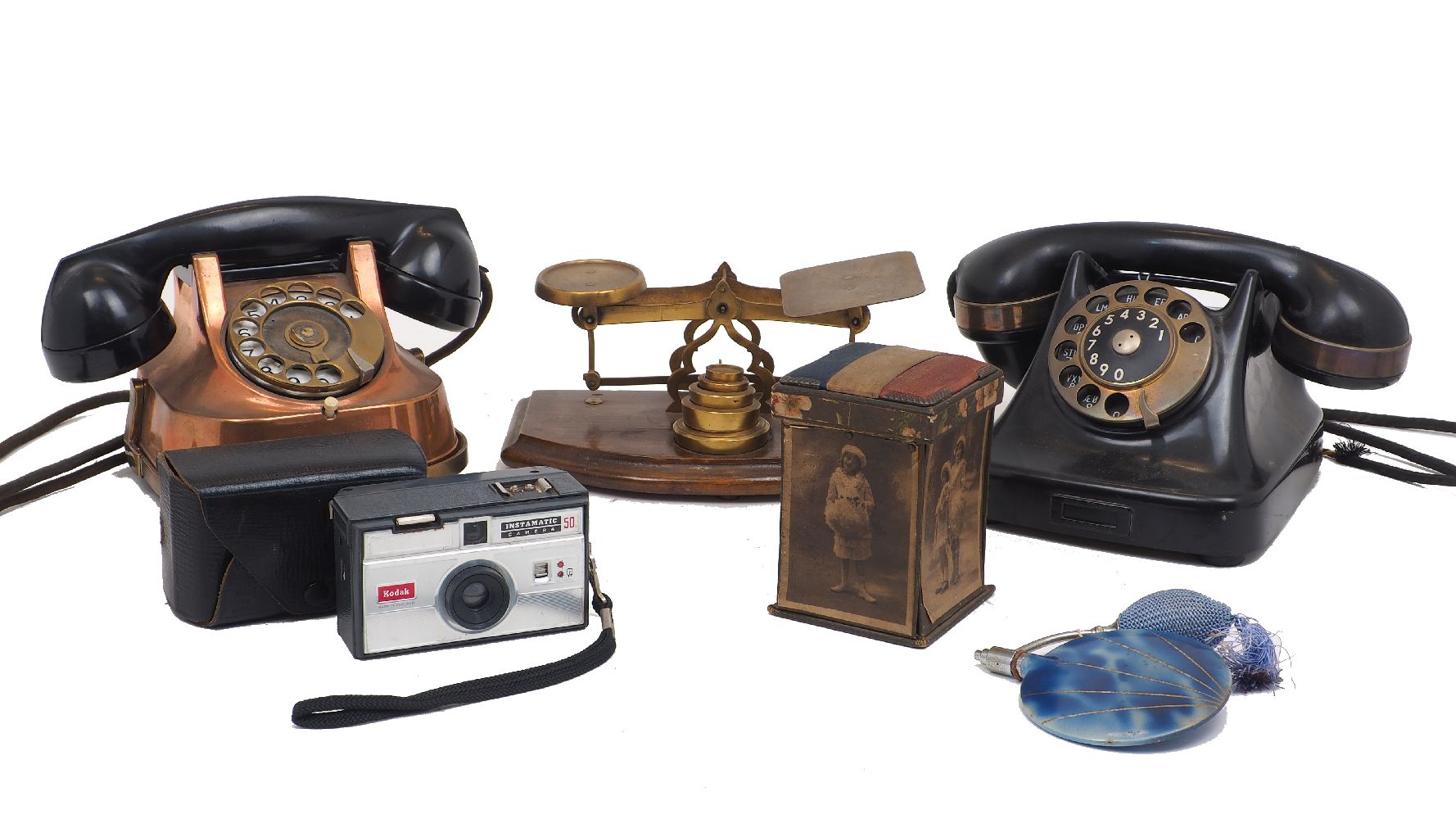 A collection of homewares, early to mid 20th century, to include a black 1950s Bakelite telephone