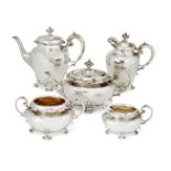 A five-piece Victorian silver tea service, London, c.1899, Goldsmiths & Silversmiths Company (hot