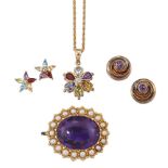 A group of jewellery, comprising: an Edwardian gold mounted oval amethyst pendant with half-pearl