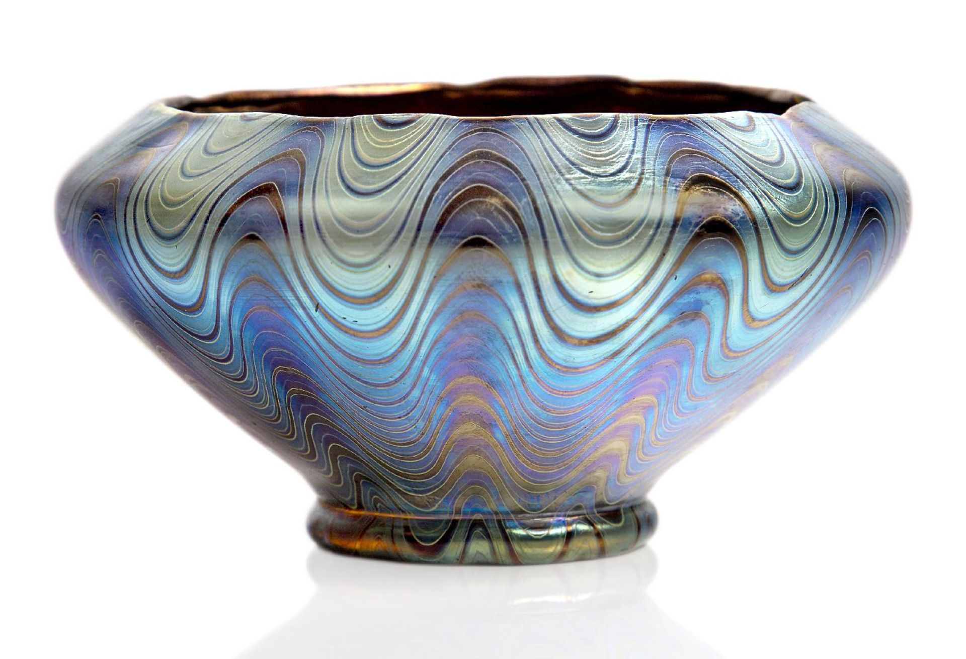 Loetz (Austrian), an iridescent Rubin Phaenomen glass bowl with inverted rim, c.1898, PG 6893,