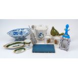 A group of British and Continental porcelain and glass, 20th Century, to include a Lladro figurine