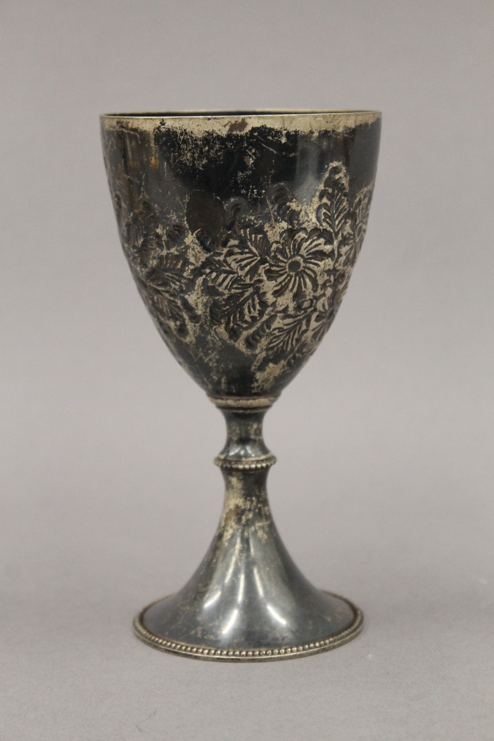 A silver goblet. 14.5 cm high. 4.7 troy ounces. - Image 2 of 3