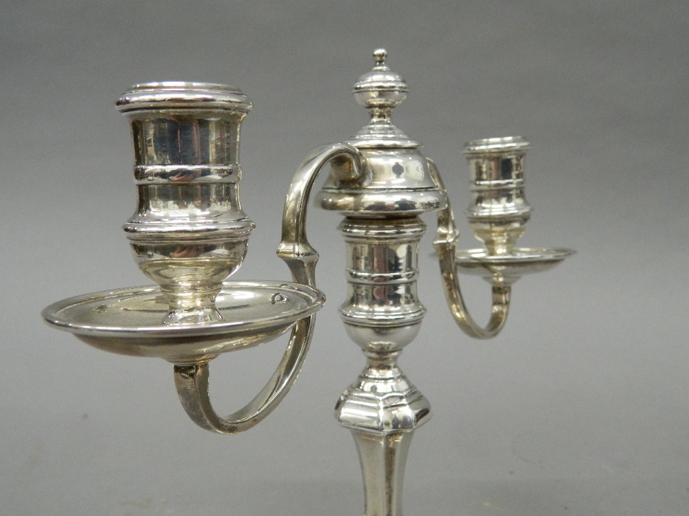 A silver candelabra. 20 cm high. 22.5 troy ounces. - Image 2 of 3