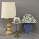 Three various table lamps. The largest 34 cm high.