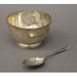 A cased silver Christening set. The bowl 10 cm diameter. 5.9 troy ounces.