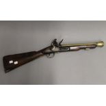 A 19th century flintlock blunderbuss. 75.5 cm long.