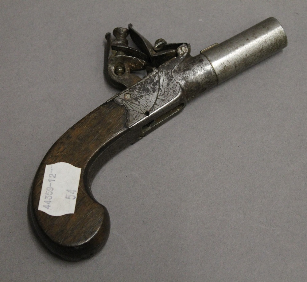 A flintlock pocket pistol. 14.5 cm long.