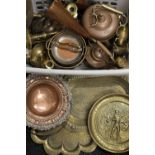 A quantity of miscellaneous metalware