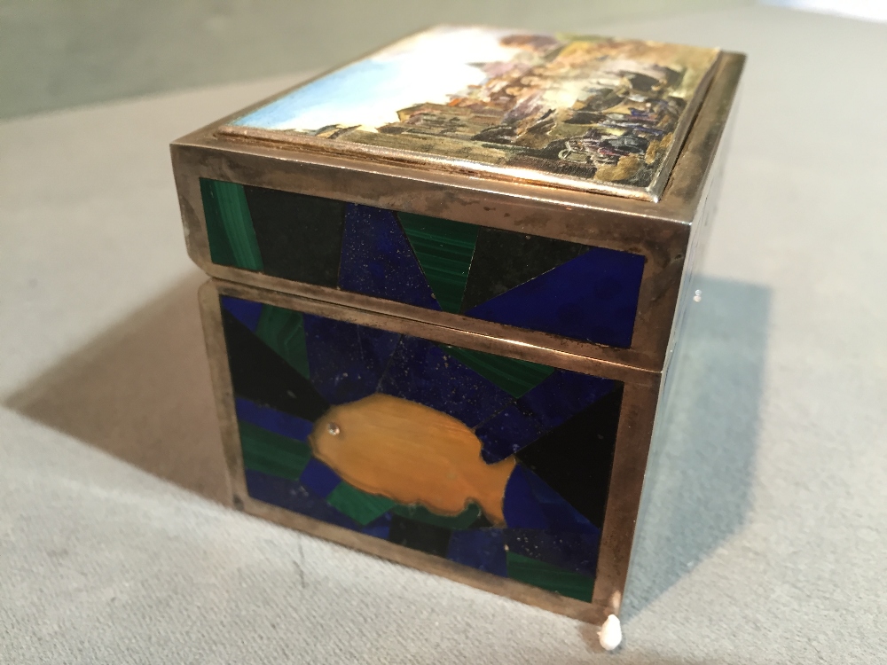 A Russian silver malachite, lapis and agate inset box, the hinged lid painted with a river scene, - Image 5 of 8