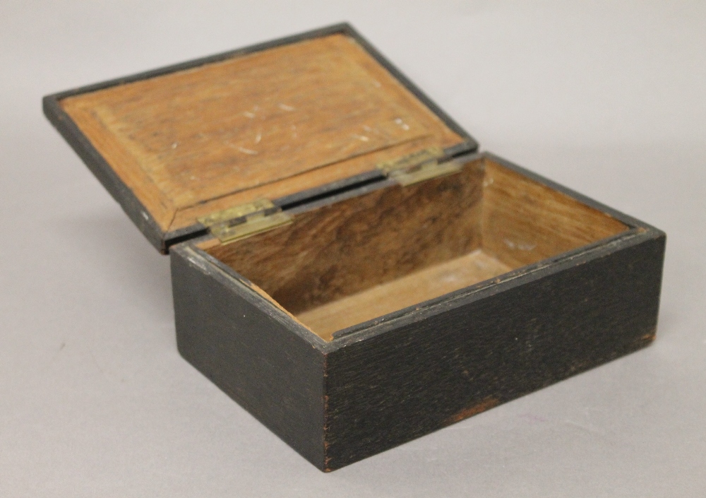 An Eastern wooden and silver box. 15.5 cm wide. - Image 4 of 4