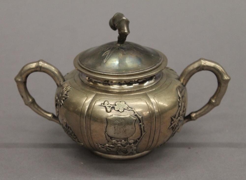 A Chinese silver three-piece tea set. The teapot 25 cm long. 30.1 troy ounces. - Image 14 of 18