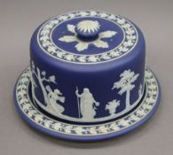 A quantity of various ceramics, including a Wedgwood cheese dome. 16 cm high.