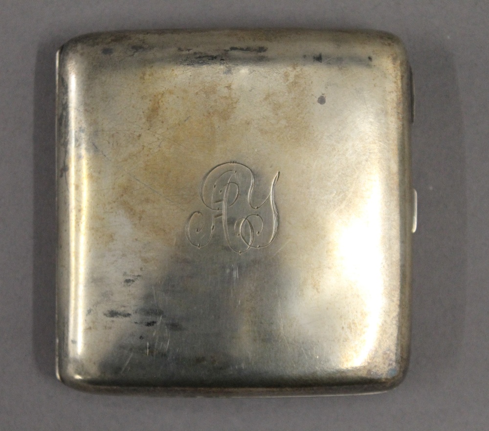 Two silver cigarette cases. The largest 15.5 cm wide. 11.9 troy ounces. - Image 6 of 9