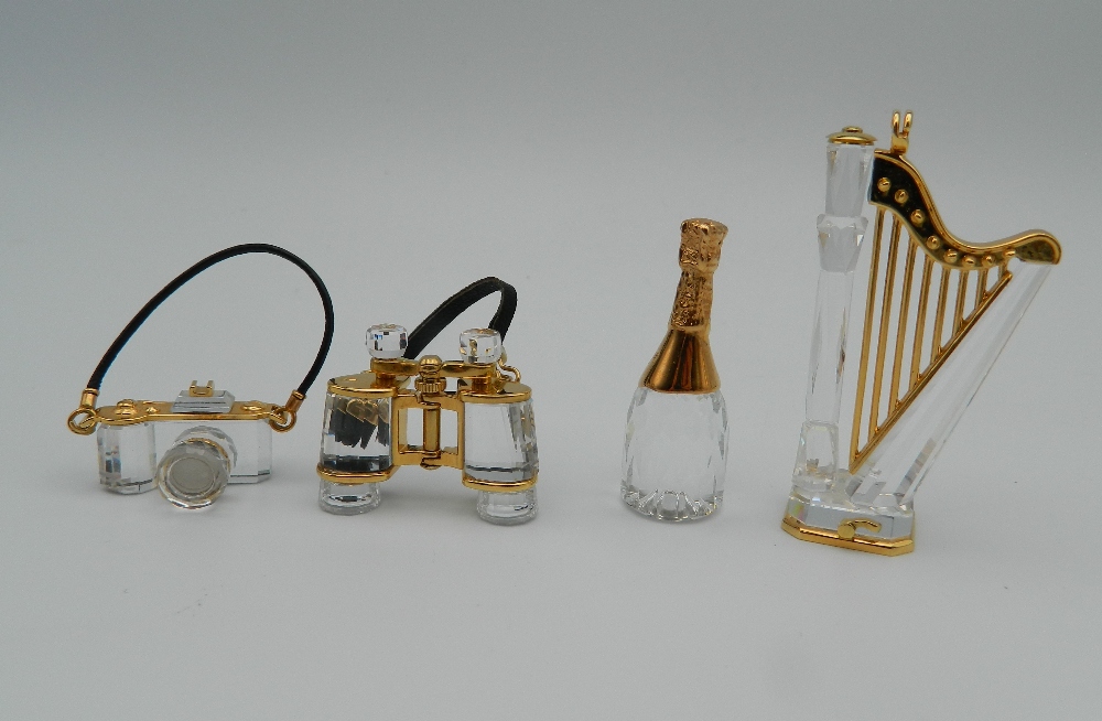 A collection of Swarovski glass models. - Image 2 of 7