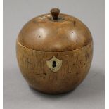 A fruit tea caddy. 11.5 cm high.