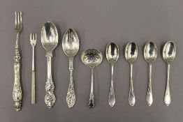 A small quantity of various silver cutlery. 5.7 troy ounces total weighted.