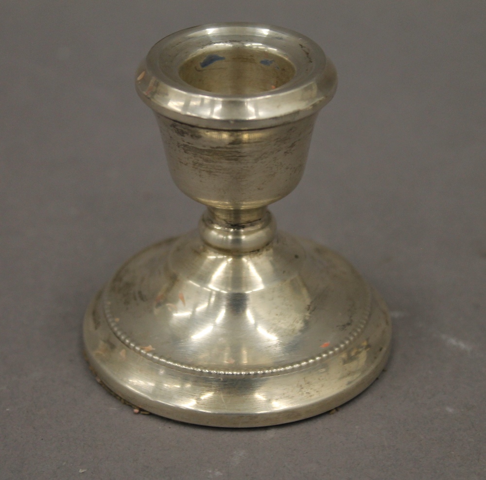 Two pairs of silver dwarf candlesticks. The largest 6.5 cm high. 11.2 troy ounces loaded. - Image 3 of 8