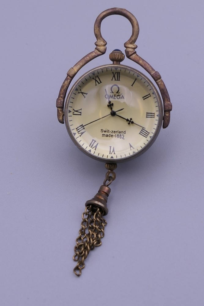 A pendant ball watch. 3.5 cm wide.